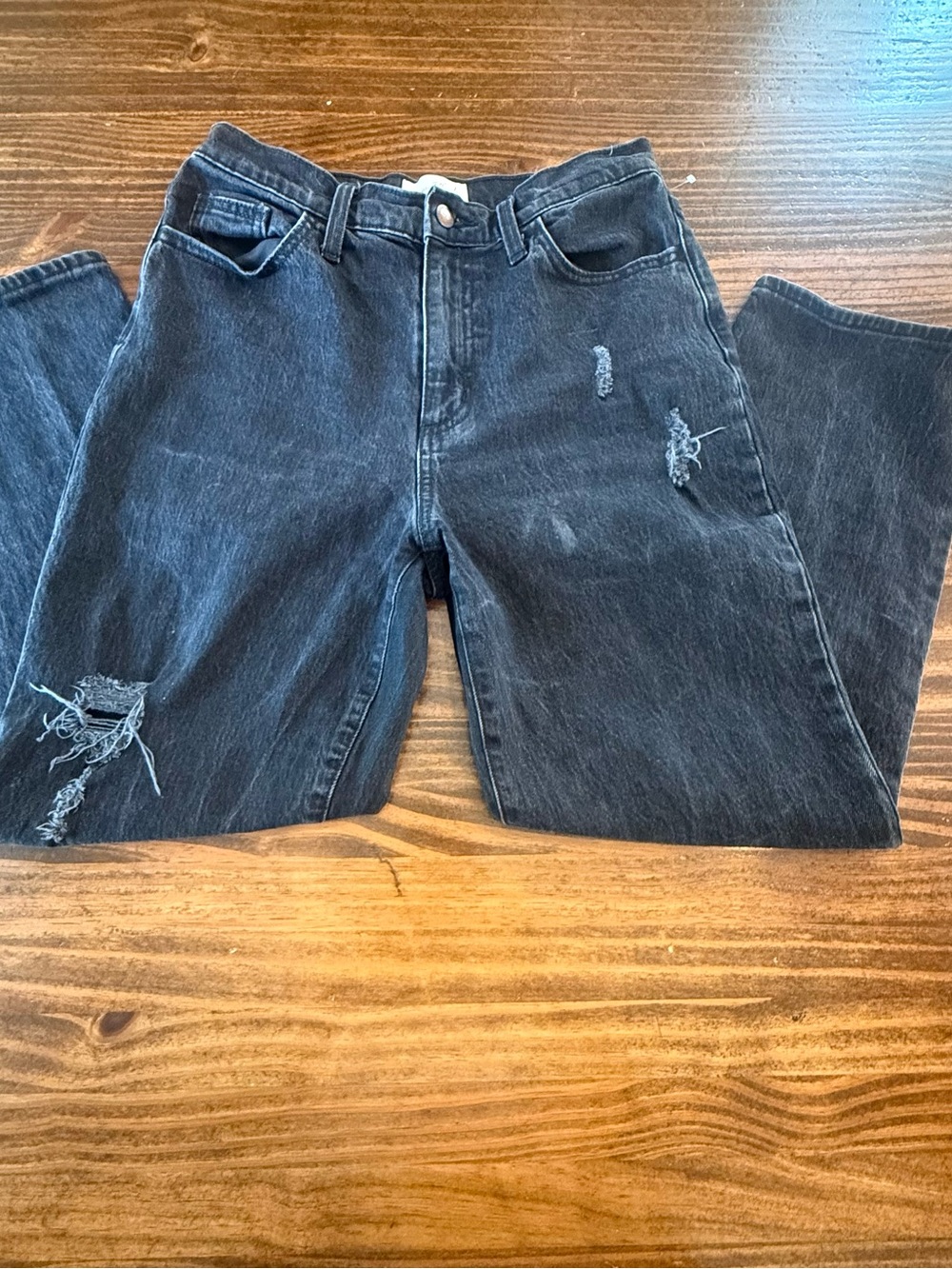 Universal Thread Black Distressed Relaxed Jeans